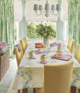 2019aSpring-background