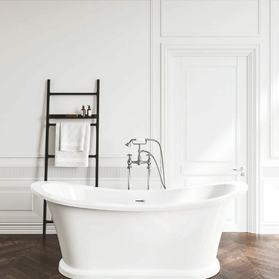 Mayfair freestanding roll top slipper bath, bathroommountain.co.uk